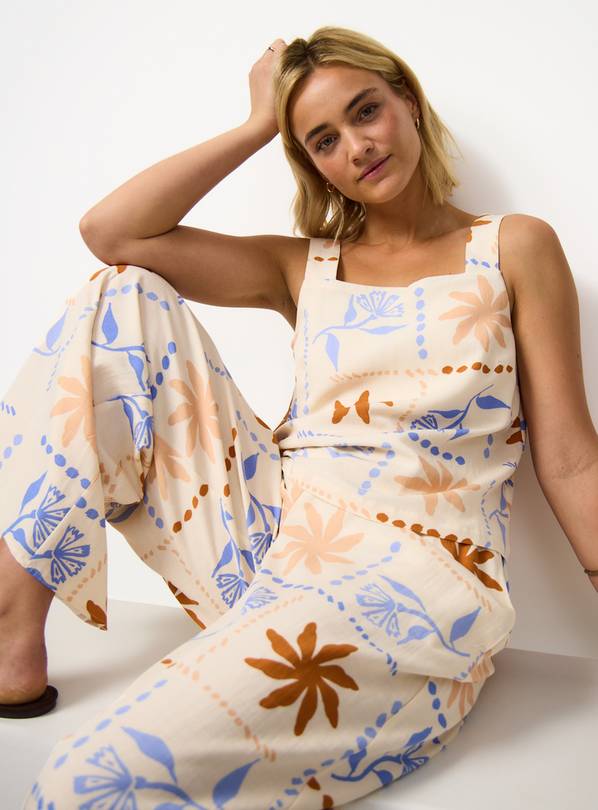 Holiday Patchwork Print Square Neck Shell Top 22
